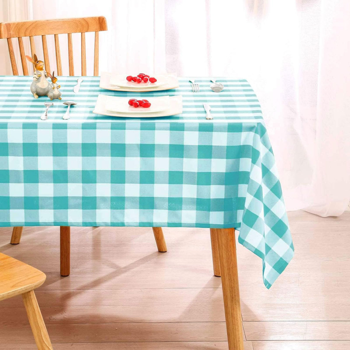 Square Checkered Tablecloth 30 x 30 Inch H572674